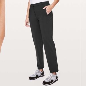 lululemon On The Move Pant size 6